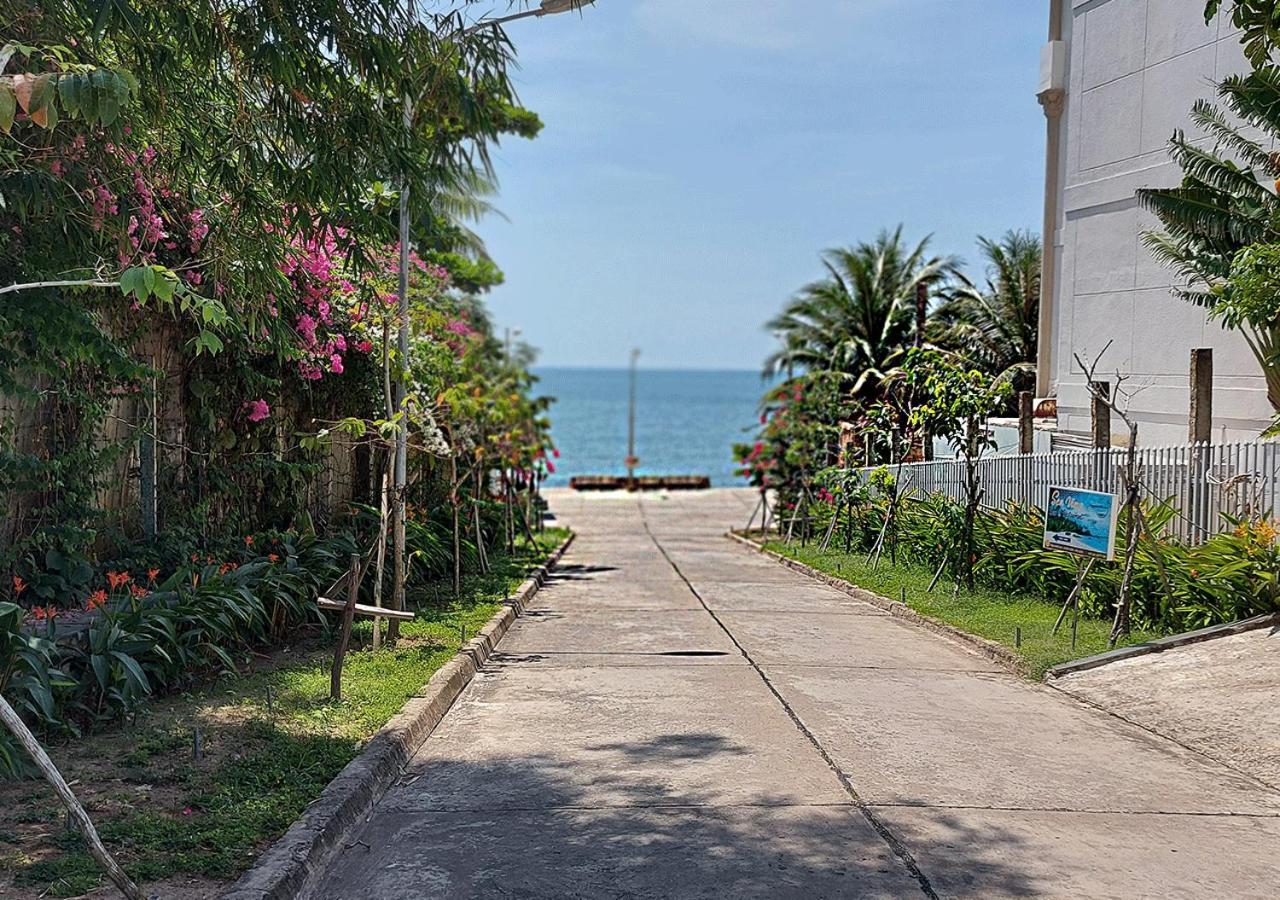 Victoria Phu Quoc Hotel Beachfront Night Market ภายนอก รูปภาพ